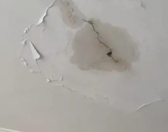 沁水阳台漏水维修公司分享下屋面防水工程质量问题原因分析